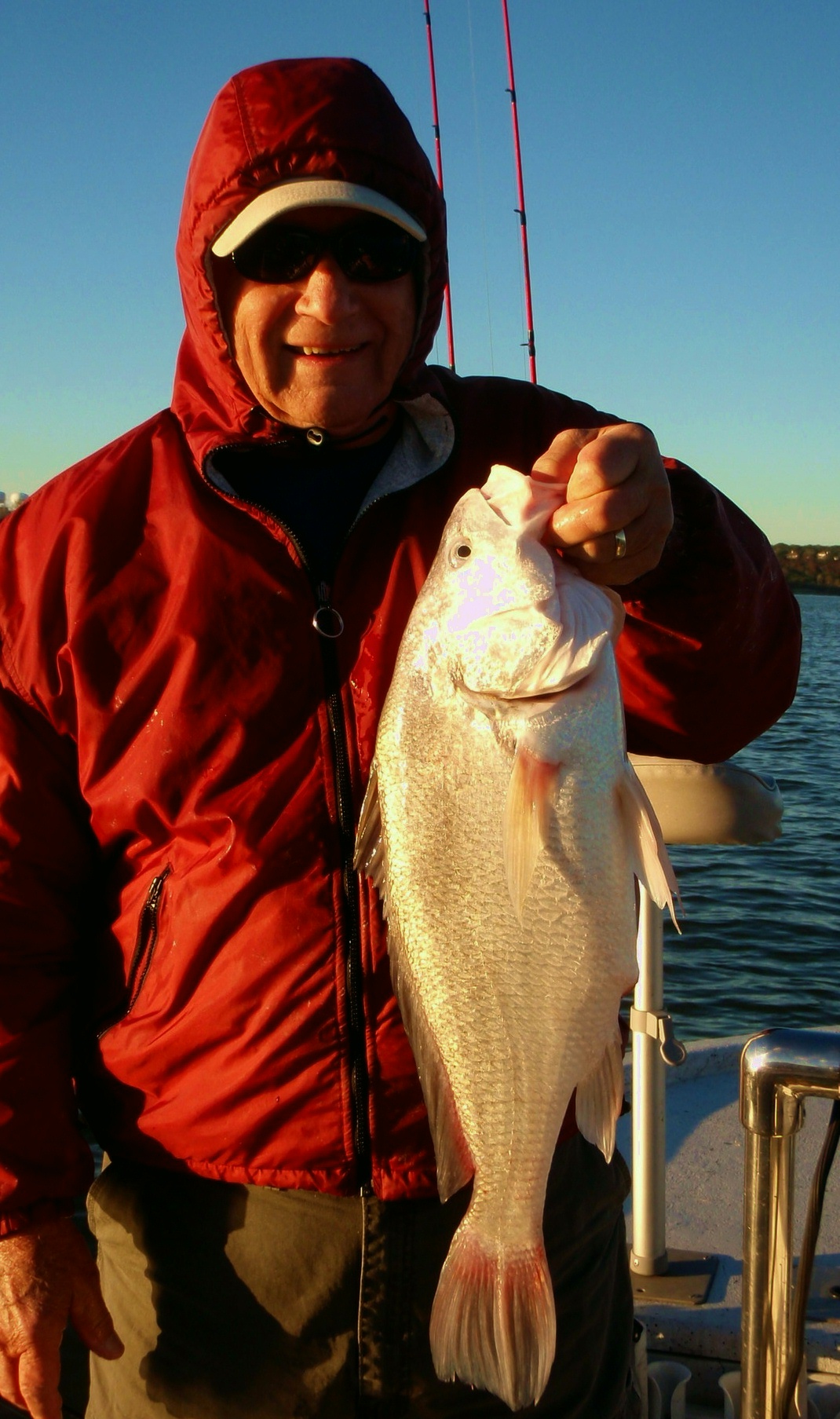 Lake Record Warmouth!! (What’s that?!?) — 131 Fish, Belton